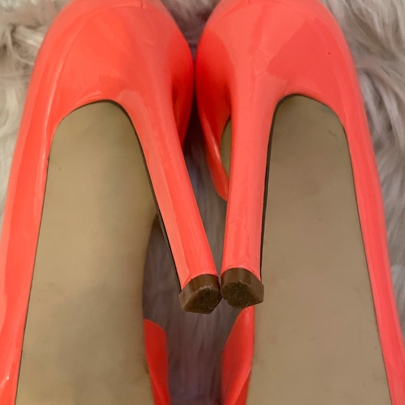 Sz 9 Peachy Orange Patent Leather Madden Girl “Unite” Stilettos 👠 - Picture 8 of 12